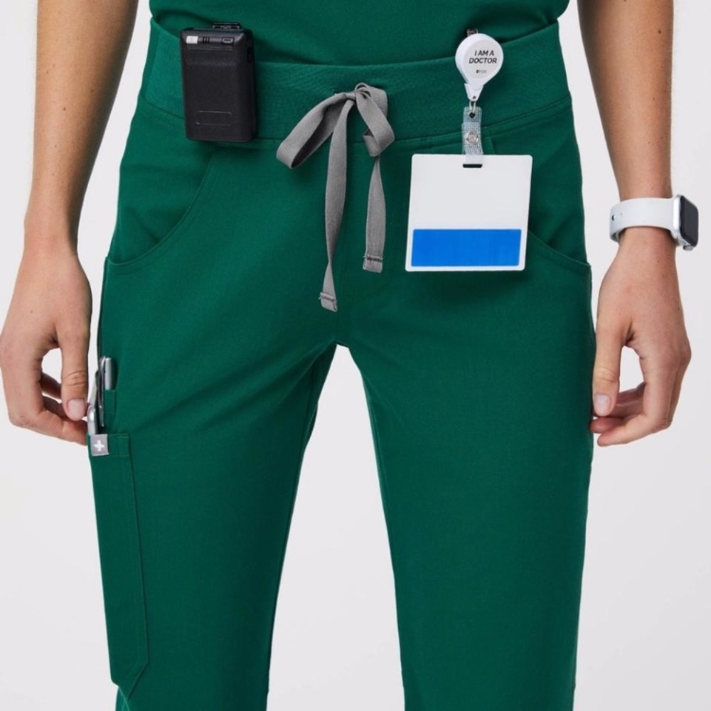 Hunter Green Kade Cargo Scrub Pants XSP